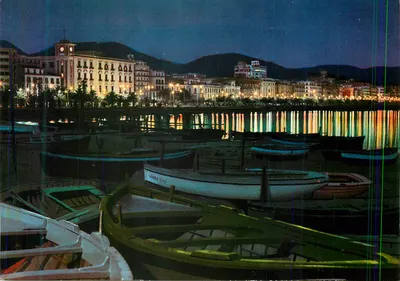 Salerno — Widok na Lungomare w nocy — SAR