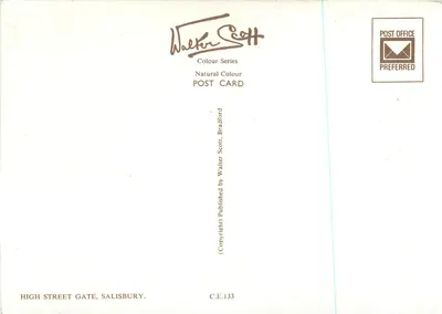 High Street Gate, Salisbury — vista com igreja e letreiro — Walter Scott, série C.E.133 — Verso