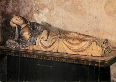 Estátua funerária — Virgem parturiente — Edições Maincy