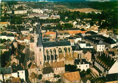 Dourdan (Essonne) — Vista geral aérea — Edições Raxmon