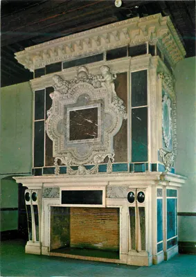 Castelo dos Dukes de Epernon — Lareira da Sala do Rei — Photo-Studio RAY