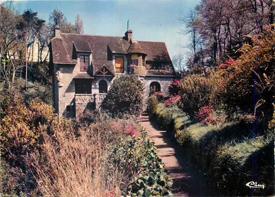 Ponte-Aven (S.-Finistère) — A casa de Théodore Botrel — editor Ping