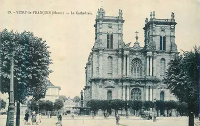 VITRY-LE-FRANÇOIS (Marne) — A Catedral — Edit. J. B.