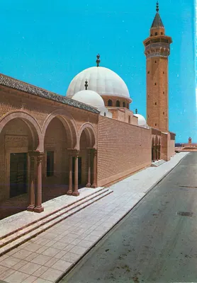 Mesquita Bourguiba — Monastir — edição Kahia, série 1585