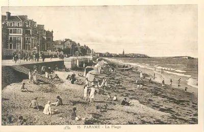 Parame - A Praia — vista da praia e dos edifícios — série 15