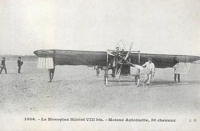 O Monoplan Blériot VIII bis — motor Antoinette, 50 cavalos — J. H.