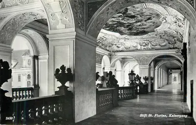 Mosteiro de St. Florian, Kaisergang — interior decorado — Verlag J. Leiternmiller, Linz, n° 2459