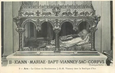 A Cápsula do Beato J.-B.-M. Vianney na Basílica de Ars — Fototipia Pailler - Lyon