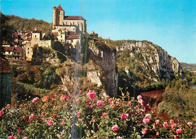 Saint-Cirq-Lapopie — Primeiro vilarejo da França — Société des Cartes Postales APAPOUX AS DE CŒUR