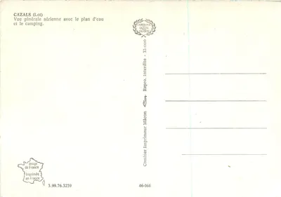 Cazals (Lot) — Visão geral aérea com o lago e o camping — Impressor Combiérier, Mâcon — Verso