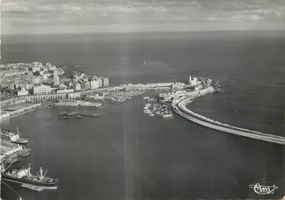Argel (Argel) — Vista aérea 14 - Perspectiva sobre a Marinha — Combier, Imp. Mâcon