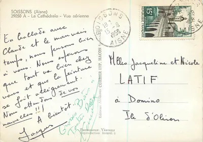 Soissons (Aisne) — La Catedral — Vista aérea — Ediciones Aéreas Combier — Reverso