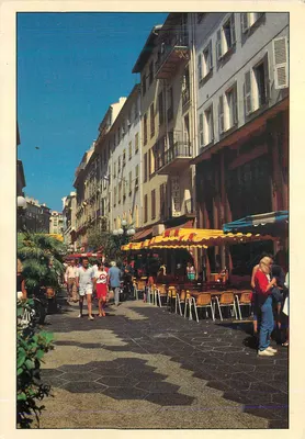 Rue Pietonne em Nice — Hotel com terraço — Edições Nice