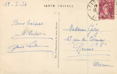 Soissons - Saint Jean des Vignes - Facha da Igreja — Verso