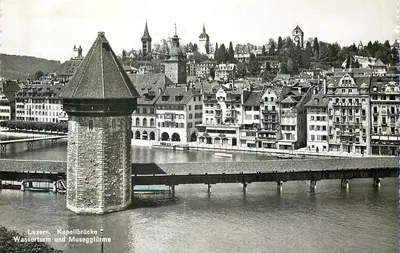 Lucerna, Kapellbrücke, Wasserturm und Musegg­türme — Photoglob-Wehrli AG, Zürich