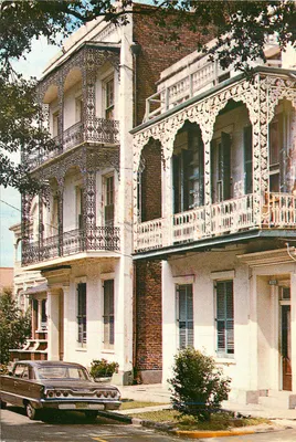 Duas casas antebellum em Nova Orleans — Esplanade Avenue — editor Grant L. Robertson, série GLR-C-455