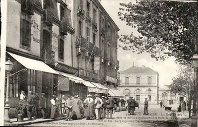 St-Nazaire — Thiers Street adjacent to the Station Square — Thoby Hotel
