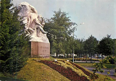 Monumento a Jean-Baptiste Carpeaux — Valenciennes — Edição « Europes »