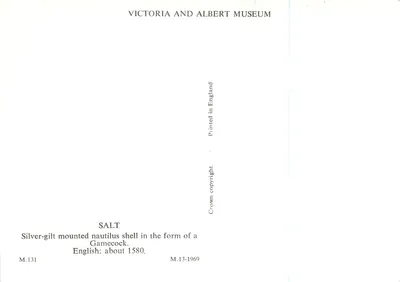 Savonnette em forma de galinha de batalha — concha de náutilus montada em prata dourada — Victoria and Albert Museum, M.131 — Verso