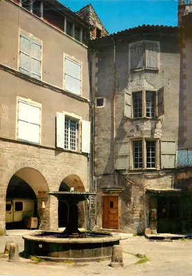Les Vans (Ardèche) — A Velha Cidade — Éditions Cellard by Spadem