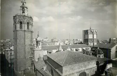 Valence — Torre Miguelete e Catedral — Nicolas Reuïs, n°224
