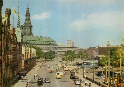 Copenhaga — Vista do ponte Knippelsbro — Grønlands Forlag