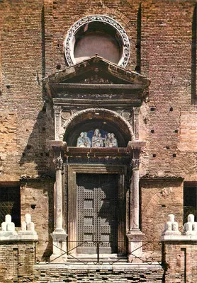 Portal da catedral de São Domingos em Urbino — obra de Luca della Robbia — editor FOTOTIPIA BERRETТА s.p.a. TERNI