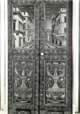 Porta do Palazzo Ducale em Urbino — quarto do duque — Royalfoto, n° 5783