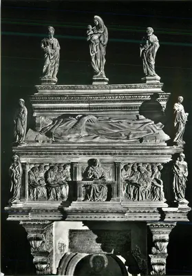 Tumba de Anton Galeazzo Bentivoglio — Século XV — Ediz. PP. Agostiniani