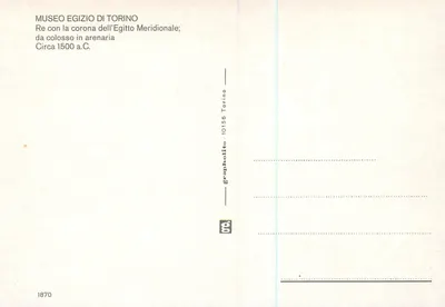Cabeça real egípcia — colosso em arenaria, coroa meridional — Museu Egípcio de Turim, série 1870 — Verso