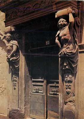 Porta das Cariatides — Antigo Hotel dos Poralets — Edições 'S.L.' Lyon/Villeurbanne