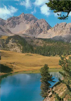 Lago de l'Oule — Monts de l'Oule — Editor não visível