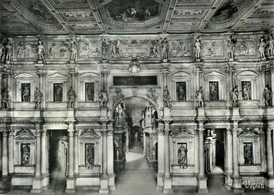Interior do Palazzo Farnese — detalhes arquitetônicos e decorativos — Foto Vafenti