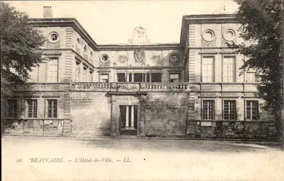 Beaucaire — O Hotel-de-Ville — LL. — n°16