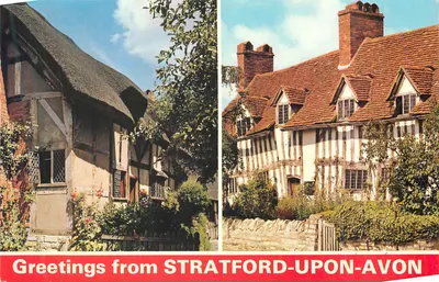 Stratford-upon-Avon — casas com colunas e telhados de palha — editor não visível
