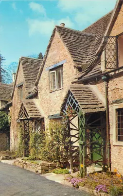Vila de casas de pedra — Cotswolds — editor não visível