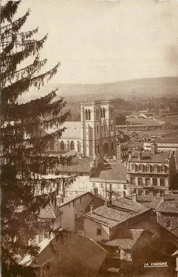 Vista da cidade — editor LA CIGOGNE