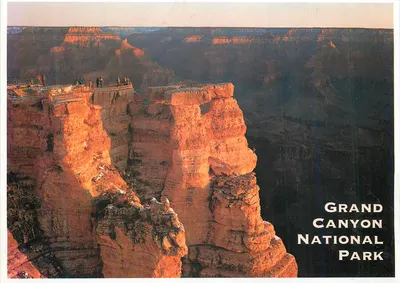 Grande Canyon — vista panorâmica ao nascer do sol — Parque Nacional do Grande Canyon