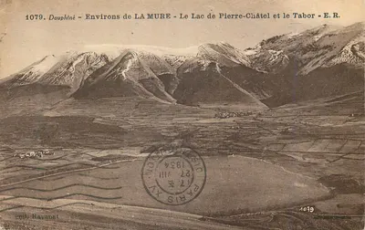 Arredores de LA MURE - Lago de Pierre-Châtel e o Tabor - E.R.