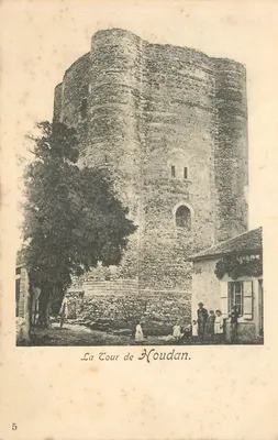A Torre de Houdan — Torre medieval de pedra — série 5