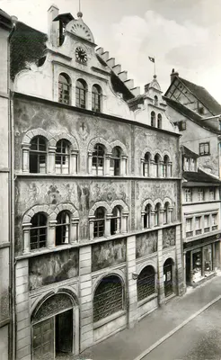 Hotel de cidade de Schaffhouse — fachada ornada de frescos — editor não identificável