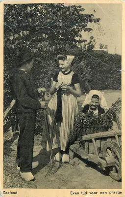 Bilhete postal moderno Zeeland Even Tijd voor een Praatje Folklore