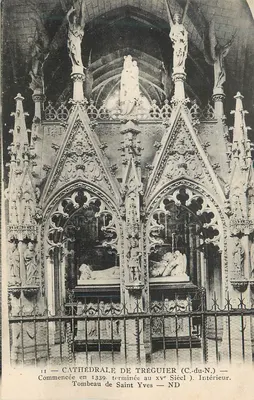 Catedral de Tréguier (C.-du-N.) — Interior — Túmulo de São Yves — ND