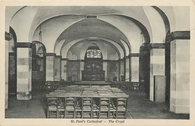 Catedral de São Paulo — A Cripta — vista interior