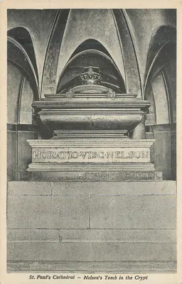 Catedral de São Paulo — Túmulo de Nelson na Cripta — editor não visível