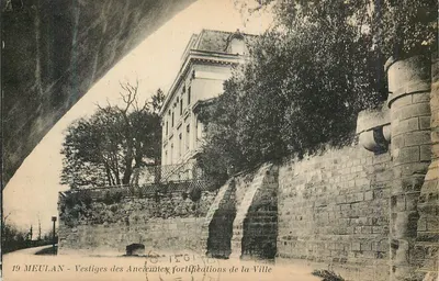 Meulan - Vestígios das antigas fortificações da Cidade