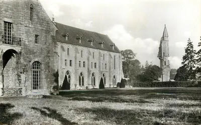 Abadia da Trinité — vista geral — editor desconhecido, número de série não visível