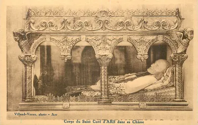 Corpo do Santo Curado de ARS em sua Cápsula — Villand-Vernu, foto - Ars