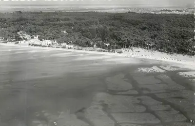 Praia da Baía de Somme — vista aérea — editor desconhecido