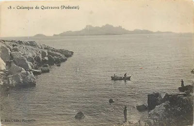 Calanque de Queyrons (Podestat) — vista marítima com barco e rochedos — P. Ruat, editor, Marselha
